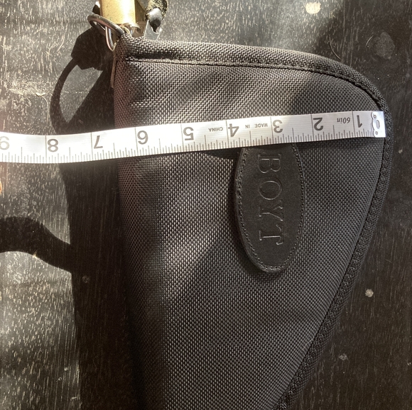 BOYT 10" Firearm/gun soft locking case Range - Picture 4 of 4